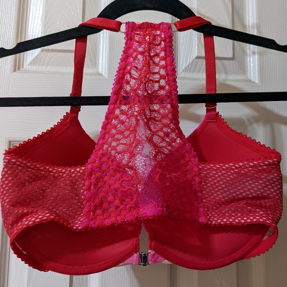 NWOT Victoria's Secret Push Up Bra! - Picture 4 of 6